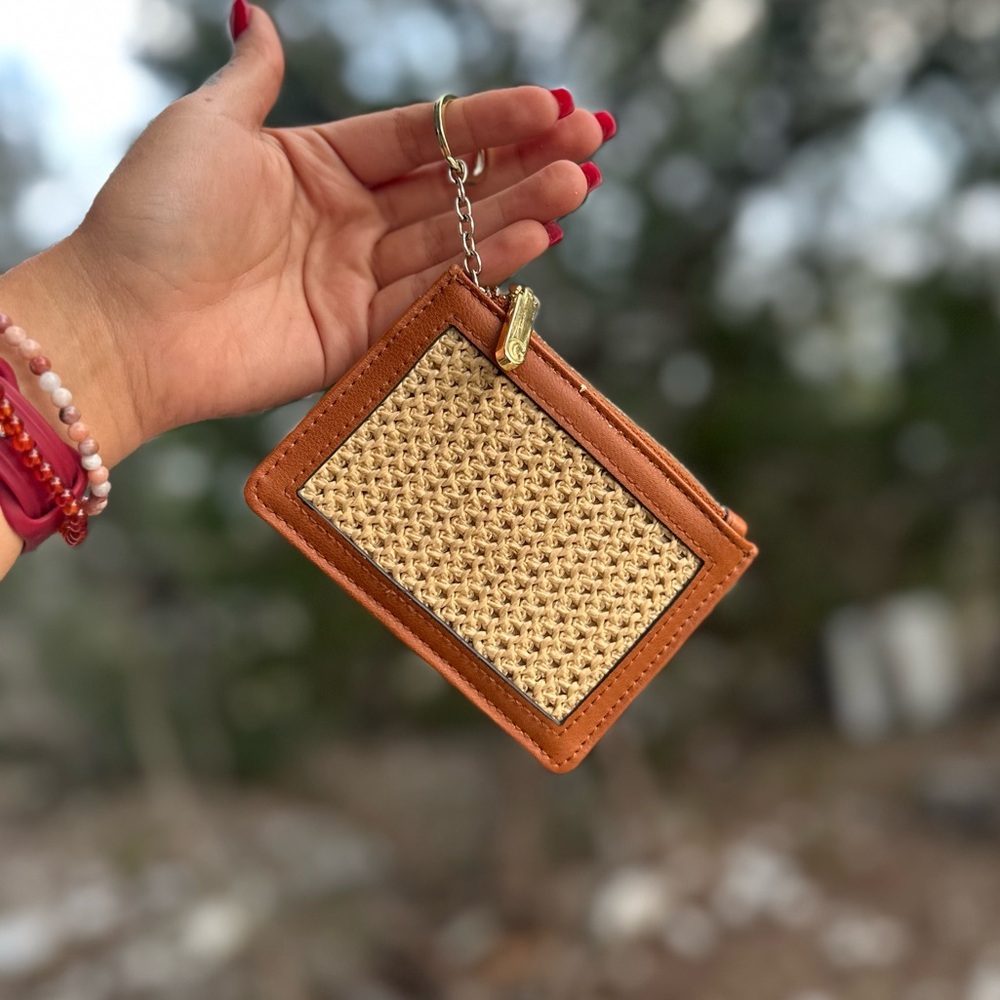Keychain wallet